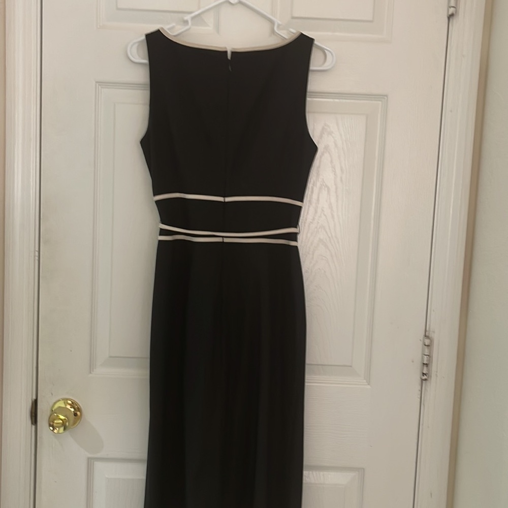 Beautiful Bkack dress - Picture 3 of 4